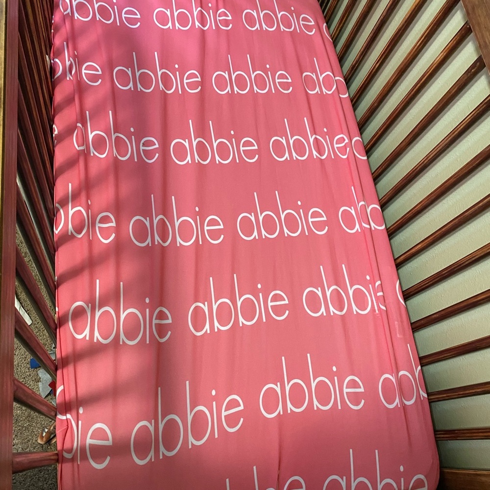 “Abbie” Pink Crib Sheet